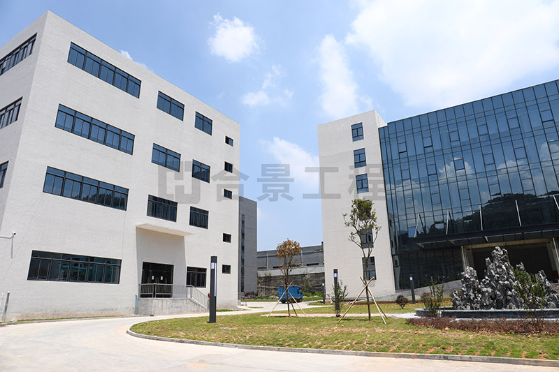 東莞盈灃科技有限公司工程緊鑼密鼓施工中，為迎接竣工全力奮戰！