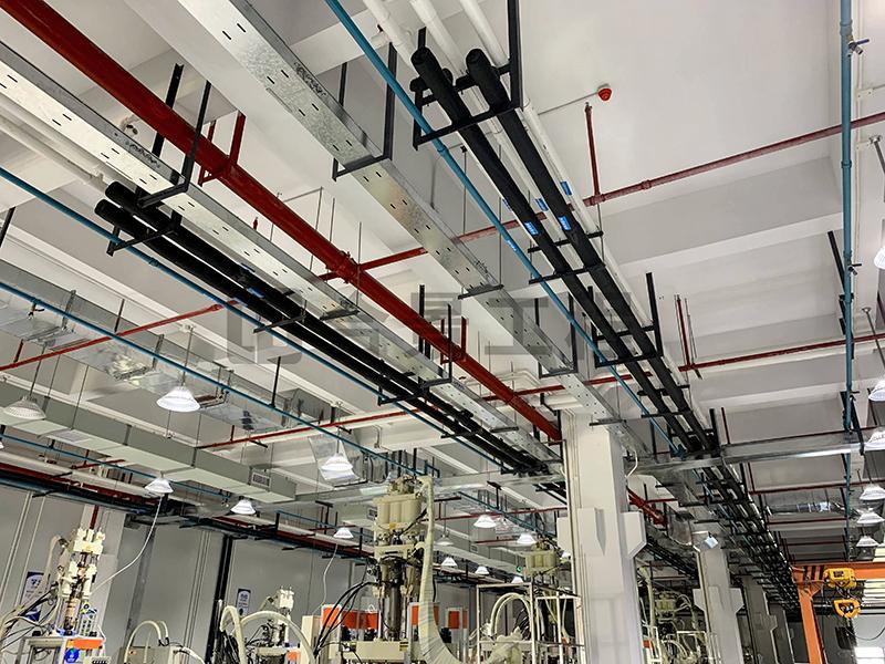 東莞盈灃科技有限公司工程緊鑼密鼓施工中，為迎接竣工全力奮戰！