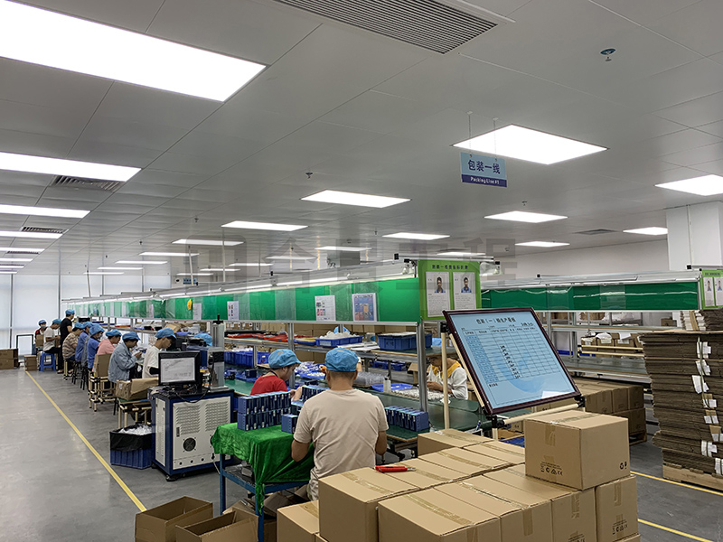 東莞盈灃科技有限公司工程緊鑼密鼓施工中，為迎接竣工全力奮戰！